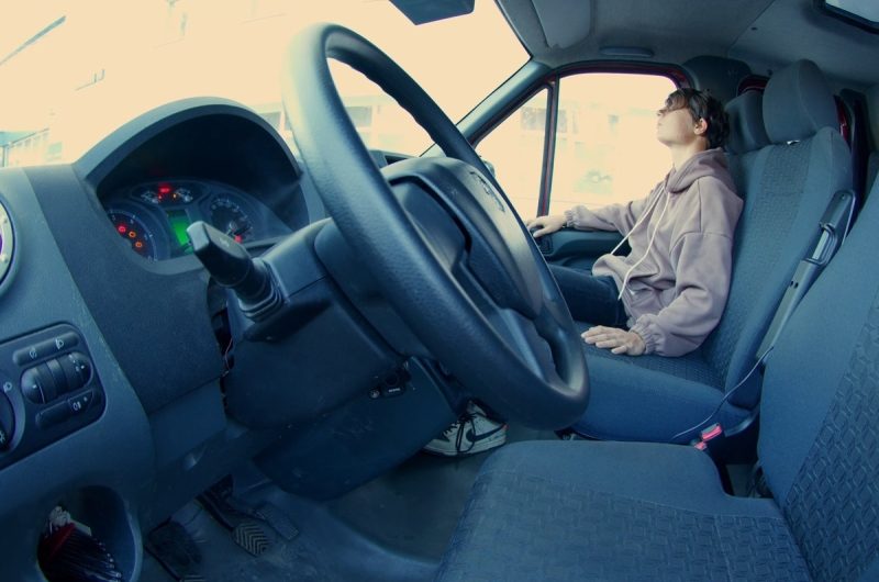 В РФ создали ГАЗель Next, которая управляется силой мысли водителя