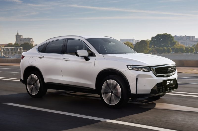 В РФ стартовали продажи кроссовера Knewstar 001, ранее представленного под именем Geely Tugella