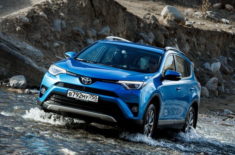 Продажи кроссоверов и внедорожников выросли на 16,9% за квартал