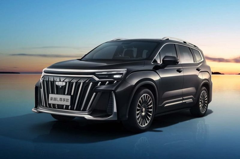 У большого кроссовера Geely Okavango появилась новая версия с оригинальным дизайном