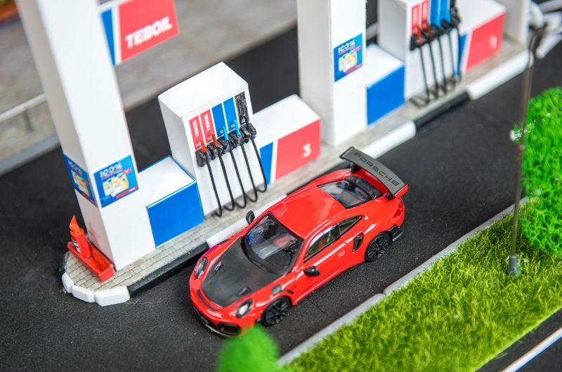 Бренд Teboil представил собственную линейку суперкаров