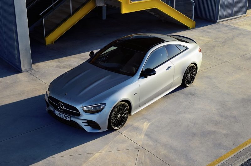 Число запросов на проверку премиум-авто выросло более чем на треть