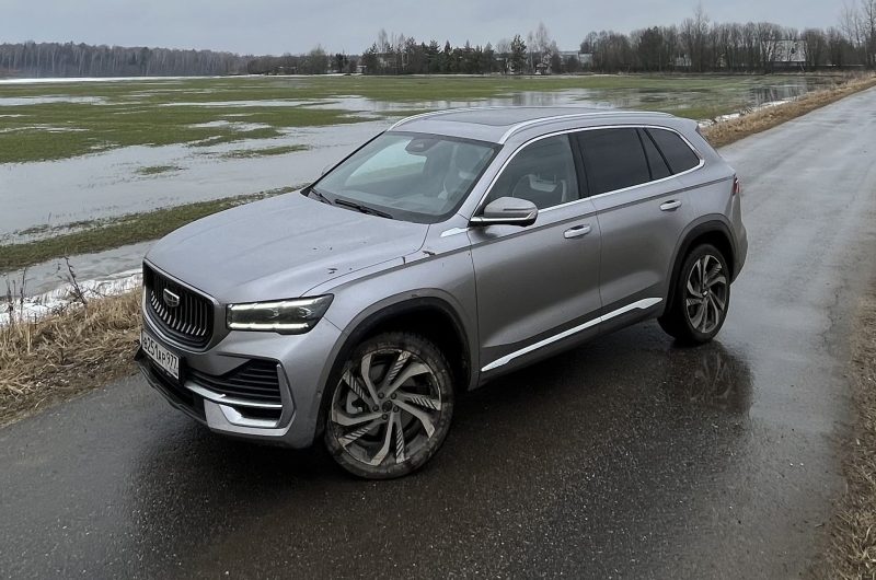 Geely Monjaro стал лидером спроса среди новых автомобилей с АКП осенью 2024 года