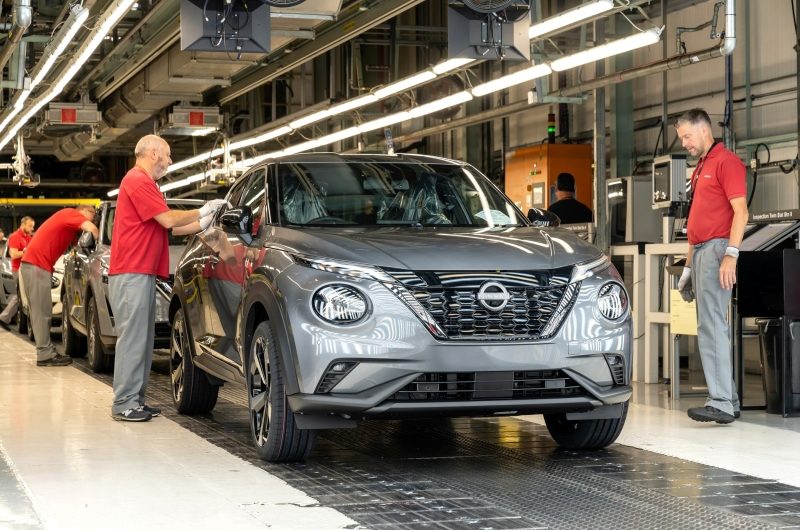 Nissan переходит в аварийный режим, сокращает рабочих и продаёт акции Mitsubishi