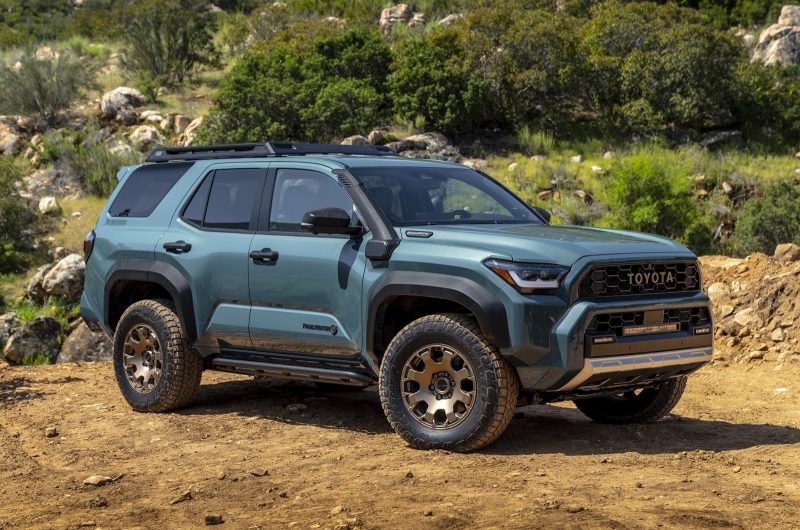 Новый Toyota 4Runner 2025 модельного года готовится к выходу на рынок. Цены известны