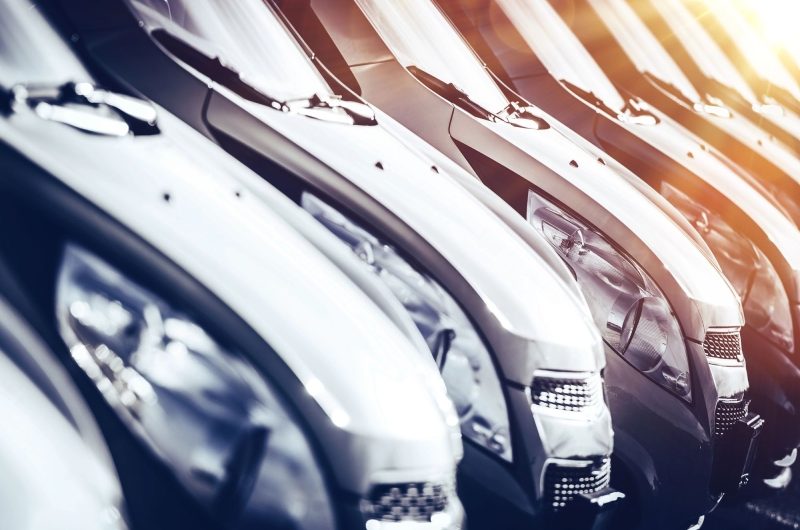 Предложение на новые авто за год выросло на 45,3%