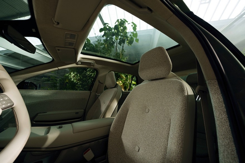 Представлен кроссовер Volkswagen ID. Cross в новом стиле