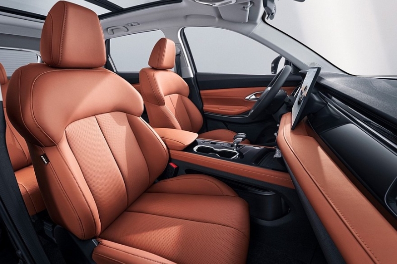 Changan CS75 Pro, бывший &laquo;престижный&raquo; Oshan, получил новый салон и более мощный мотор