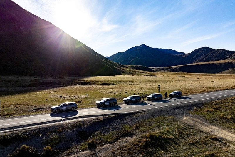 Exeed и Gastro Camp: путешествие по осеннему Алтаю