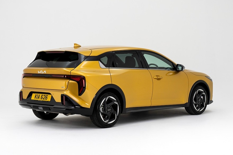Хэтчбек Kia K4 приготовился к старту продаж в Европе, на очереди &ndash; универсал
