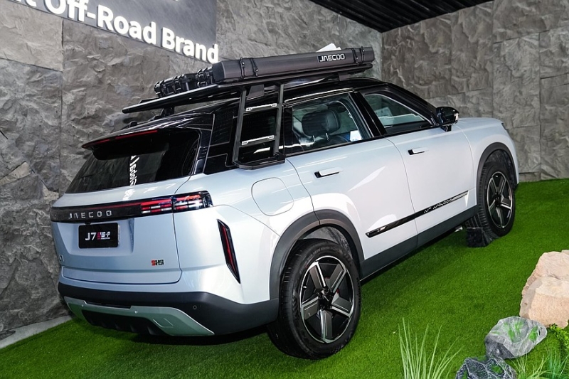 Jaecoo представил кроссовер J7 с гибридной системой SHS-P