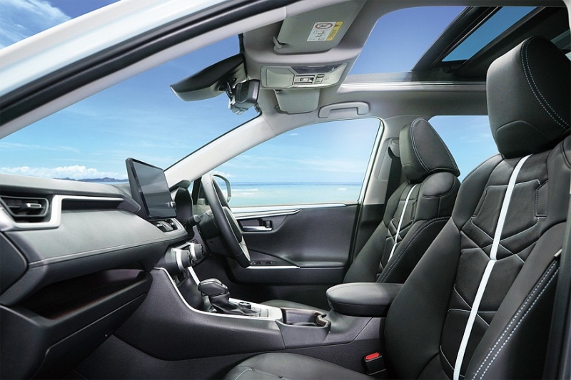 Крутой Mitsuoka Buddy на базе предыдущего Toyota RAV4 вернулся в улучшенной комплектации