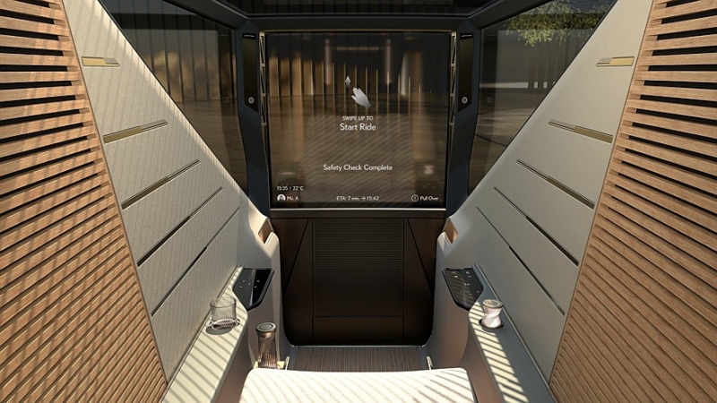 Lexus ищет новые форматы для флагманской модели LS, а новый суперкар показал интерьер