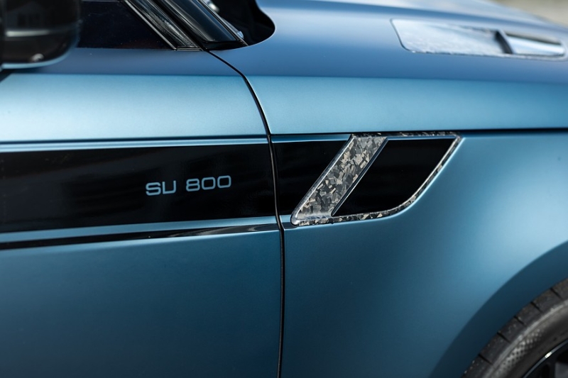 Manhart SV 800: больше мощности для упакованного в карбон Range Rover Sport SV