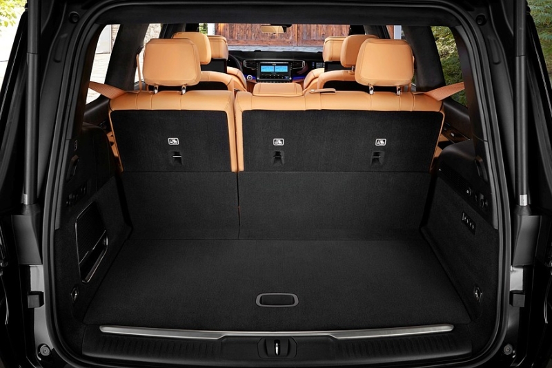 Обновлённый Jeep Grand Wagoneer: без хрома, без V8, но с мощной гибридной версией