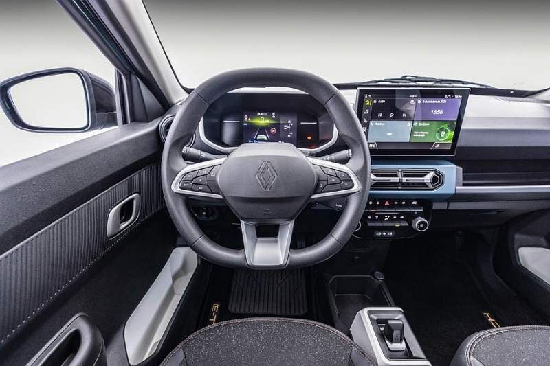 Обновлённый Renault Kwid E-Tech: дизайн, как у Dacia, и старая техника