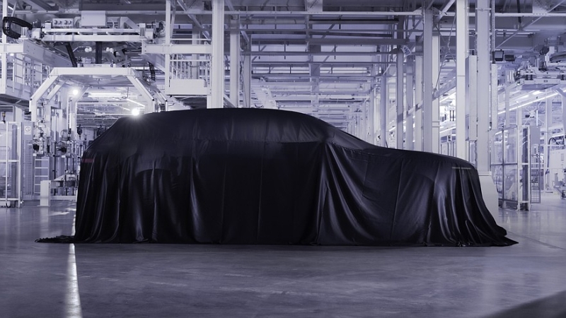 Bentley пересмотрела стратегию: новинка с V8 и продление срока жизни подключаемым гибридам