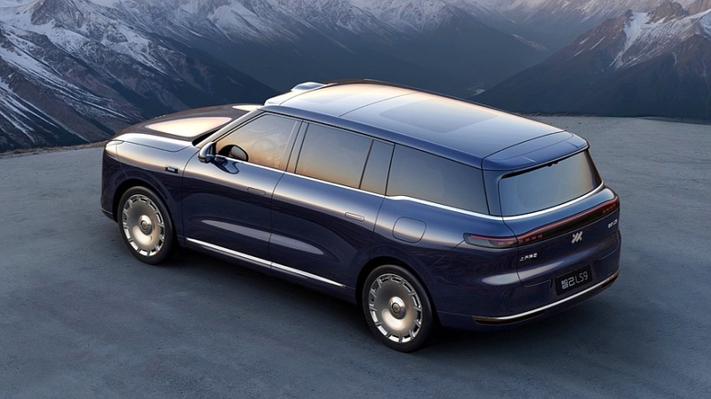 Флагманский гибридный кроссовер IM LS9 выходит на рынок в двух версиях