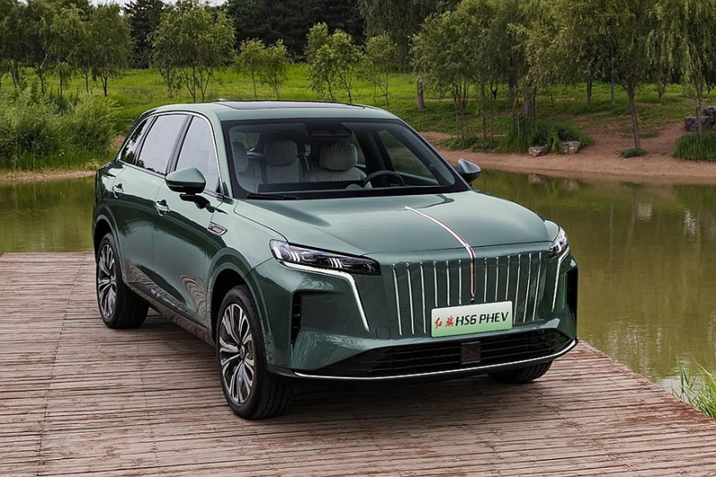 Кроссовер-рекордсмен Hongqi HS6 выходит на рынок