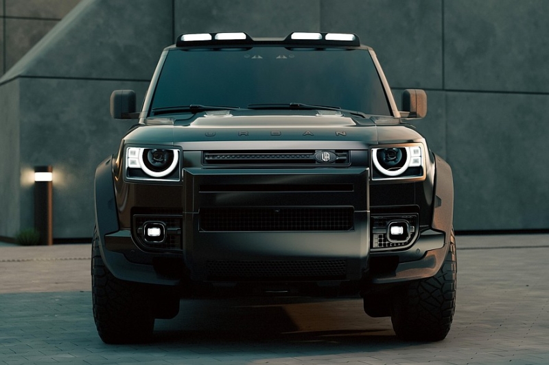 Land Rover Defender стал пикапом стараниями Heritage Customs и Urban Automotive