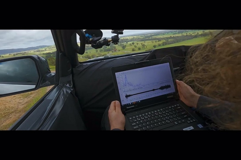 Пикап Nissan Navara на базе Mitsubishi L200: новые тизеры перед скорой премьерой