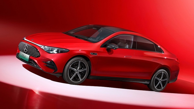 Удлинённый китайский Mercedes-Benz CLA L выходит на рынок без полного привода