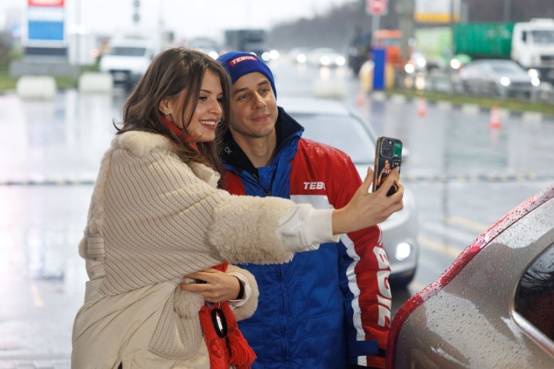 Заправиться у Димы Гордея и попытаться выиграть миллион баллов: День клиента на АЗС Teboil