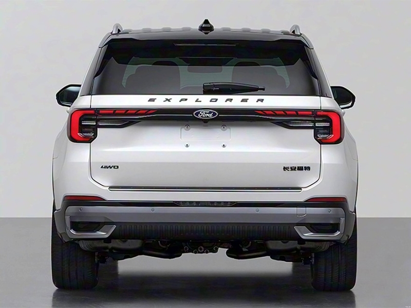 Ford Explorer для Китая: второй рестайлинг с &laquo;монобровью&raquo; и прежней техникой