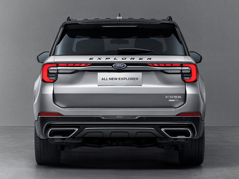 Ford Explorer для Китая: второй рестайлинг с &laquo;монобровью&raquo; и прежней техникой