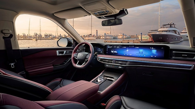 Ford Explorer для Китая: второй рестайлинг с &laquo;монобровью&raquo; и прежней техникой
