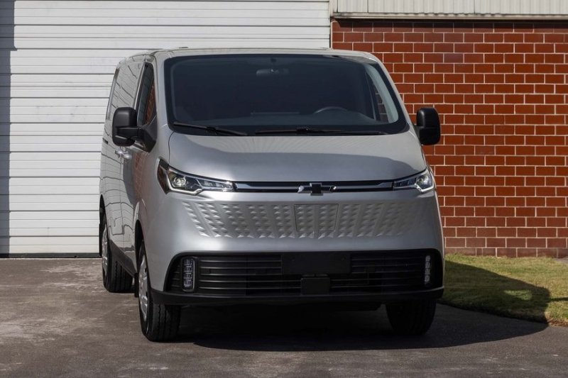 Фургон Chevrolet Express Max на базе «китайца» обрёл новую начинку