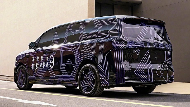 Huawei и Chery готовят к премьере минивэн Luxeed V9, который поборется с Zeekr 009