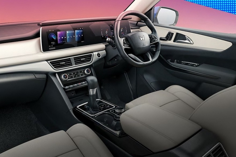 Кроссовер Mahindra XUV 7XO на замену XUV700: новые кадры и старт предзаказов