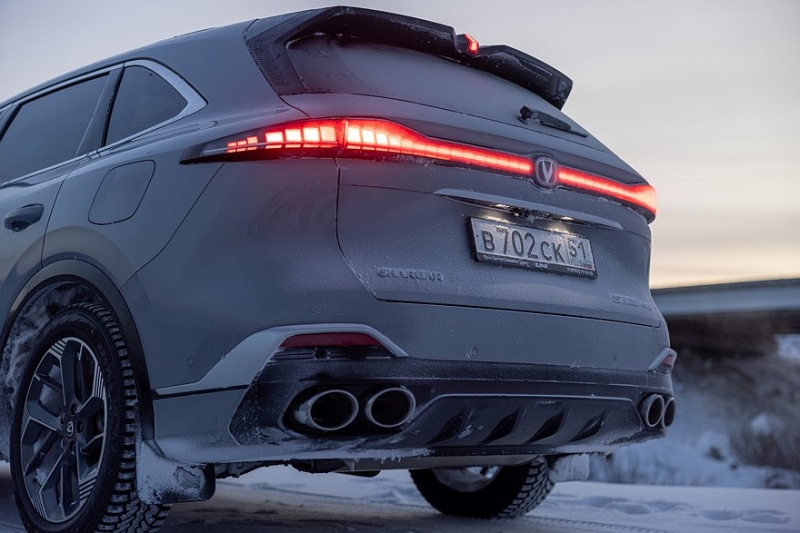 Новый Changan CS75 Plus стартует в России с топовым мотором и полным приводом: объявлены цены