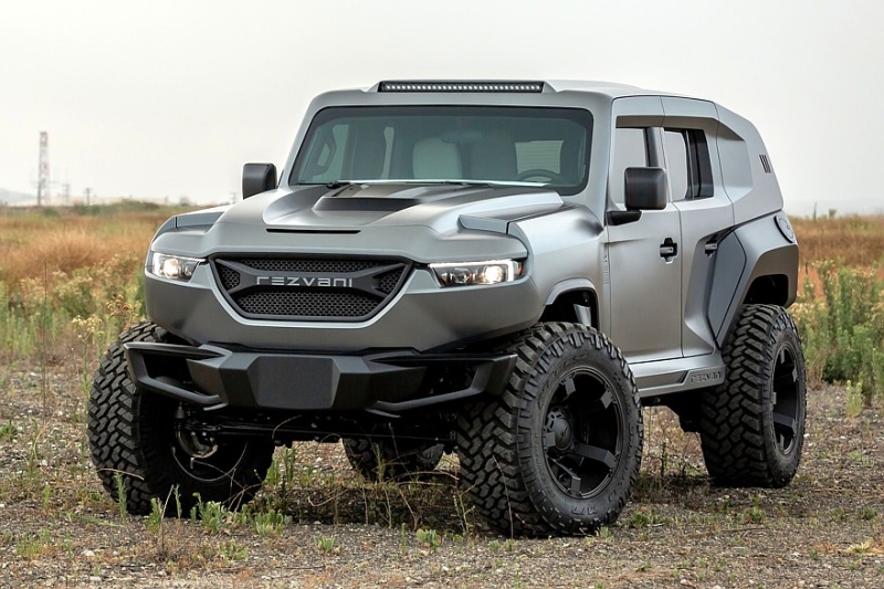Новый Rezvani Tank показался на первых тизерах: больше экспрессии, мощности и опций