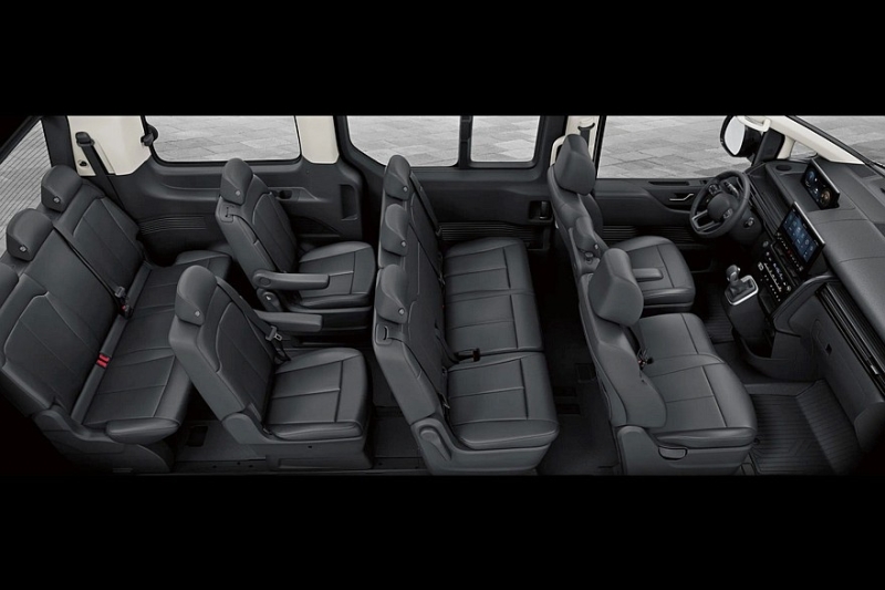 Обновлённое семейство Hyundai Staria: декор, экраны побольше и физические кнопки