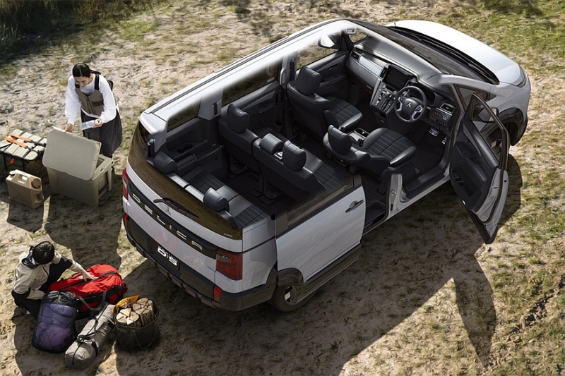 Обновлённый минивэн Mitsubishi Delica D:5 предложен с прежним дизелем