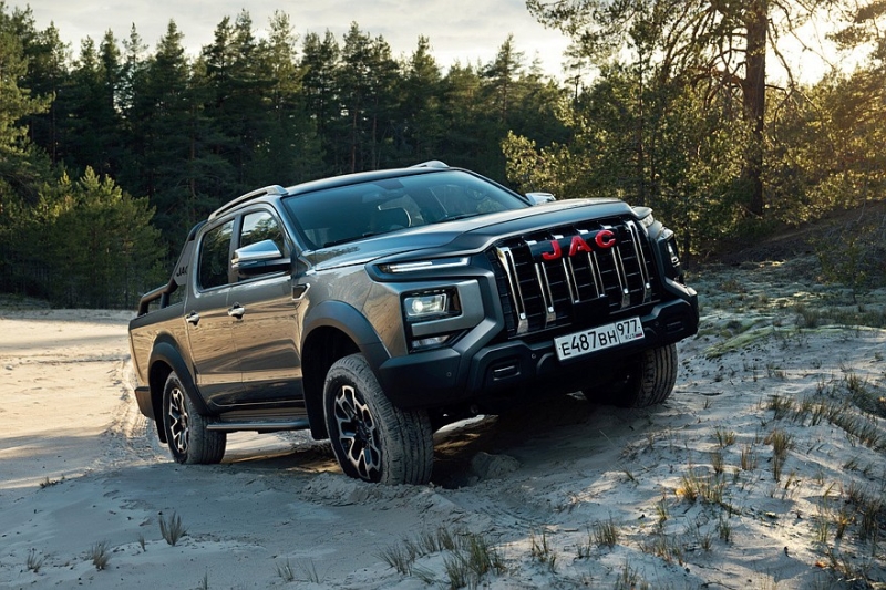 Пикап JAC T9 в России: к старту продаж готовится версия Urban с новой подвеской