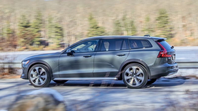 Потеря в сегменте универсалов: Volvo V60 Cross Country покидает американский рынок