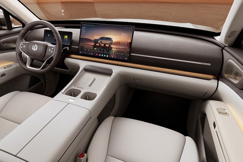 Роскошный кроссовер Leapmotor D19: полноценные фото салона