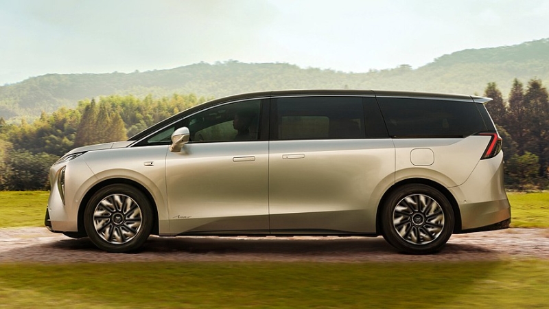 Стартовали продажи флагманского минивэна Buick Electra Encasa