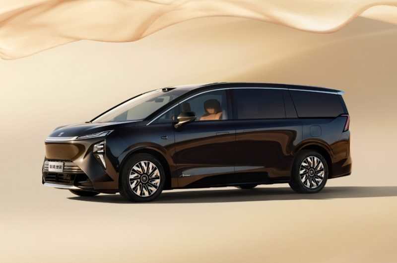 Стартовали продажи флагманского минивэна Buick Electra Encasa