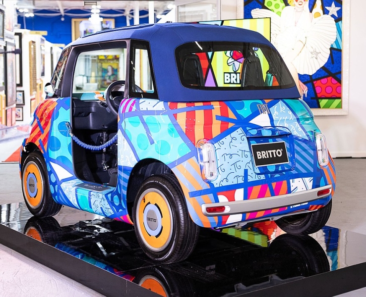 Stellantis делает ставку на самые разные сегменты: &laquo;кроха&raquo; Fiat Topolino доберётся до США