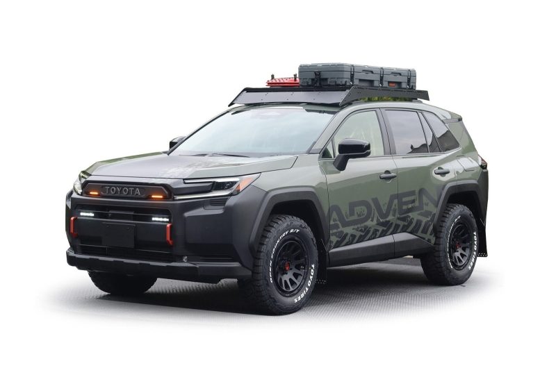 Toyota готовит для автосалона в Токио три концепта на базе кроссовера RAV4