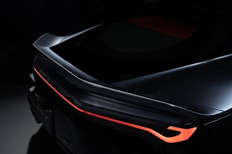 Toyota представила суперкар GR GT: мощный V8, компоновка transaxle и готовность в гонкам