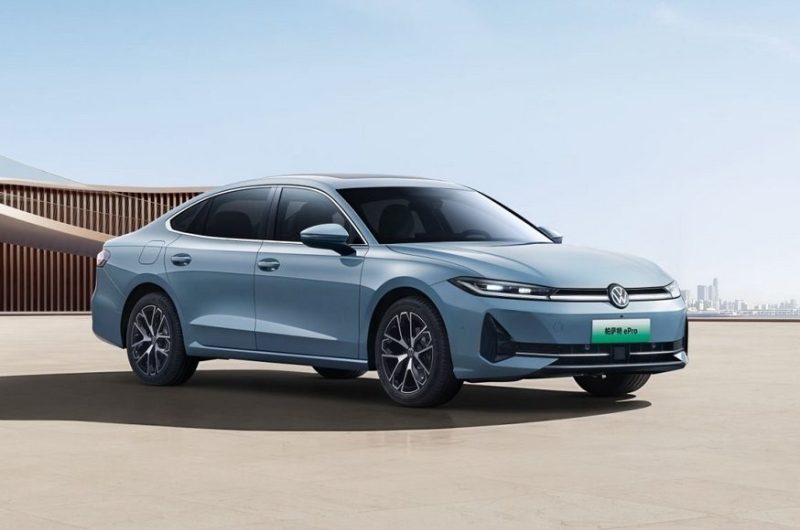 Volkswagen Passat Pro: к старту продаж готовится седан с другими дизайном и начинкой