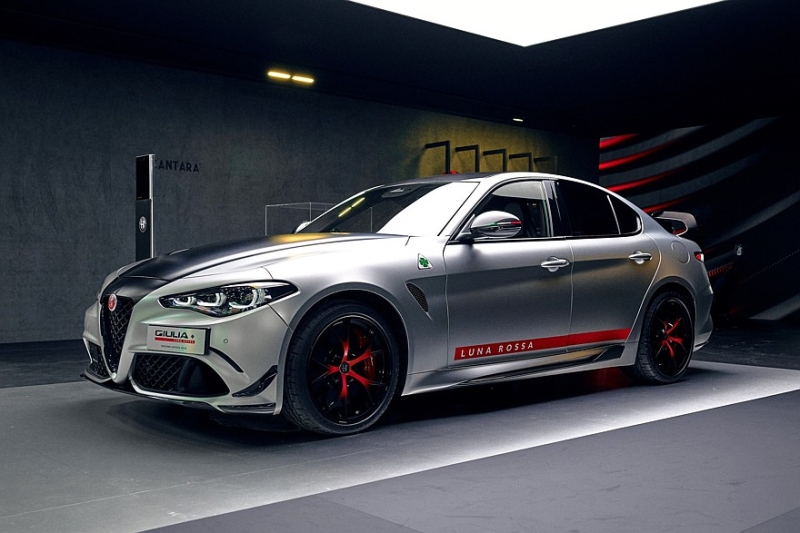 Alfa Romeo Giulia Quadrifoglio Luna Rossa: новая спецверсия с необычным антикрылом