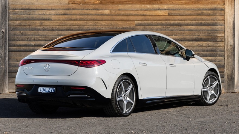 Новый электрический Mercedes-Benz E-класса: первые изображения