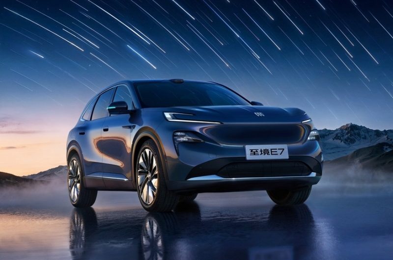 Новый кроссовер Buick Electra E7 показался на свежих кадрах