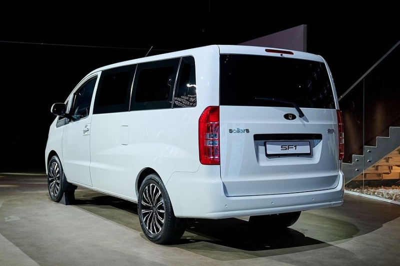Sollers объявил о старте приёма предзаказов на пассажирский вэн SF1, цена известна